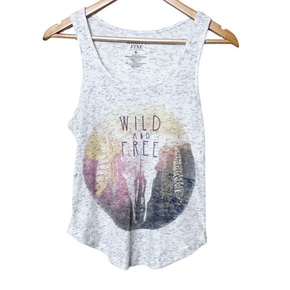 Mighty Fine Women's Gray Heathered Tank Top Wild and Free Graphic Print Size S - Picture 4 of 13